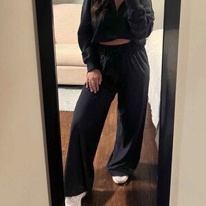 All in Motion Black Wide Leg Pants & Jumpsuit S